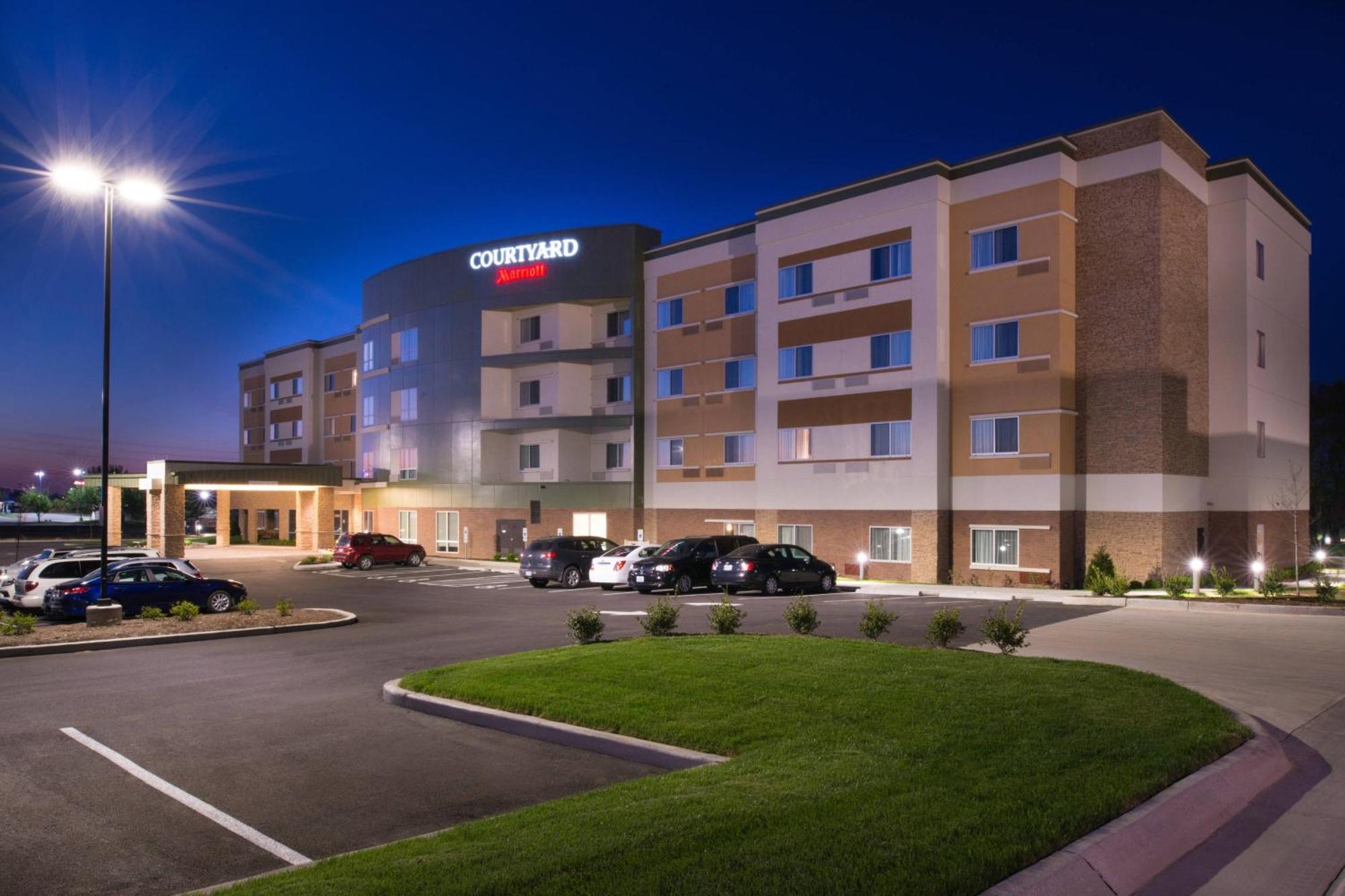 Hotel Courtyard By Marriott St. Louis St. Peters Saint Peters Exterior foto